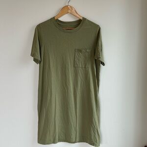 Everlane Weekend Tee Shirt Dress Sage Green Medium Relaxed Fit